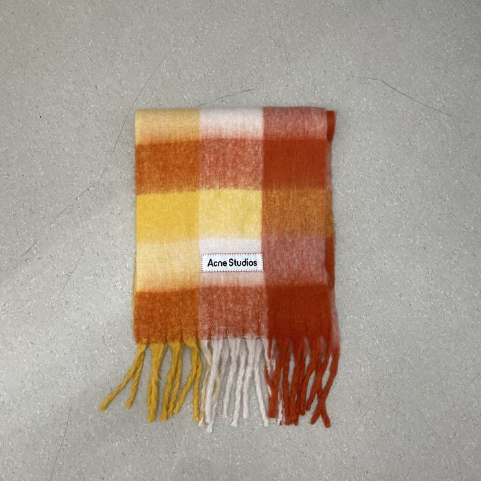 Szalik Acne Studios