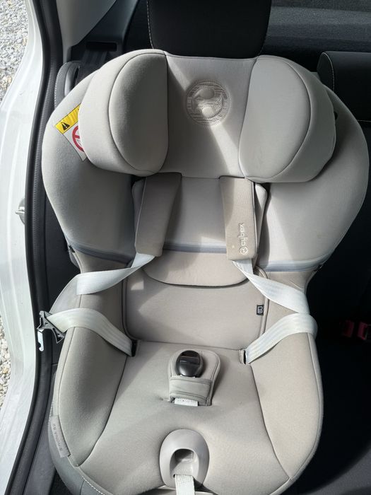 Fotelik samochodowy Cybex Sirona S2 i-Size Grey 0-18 kg