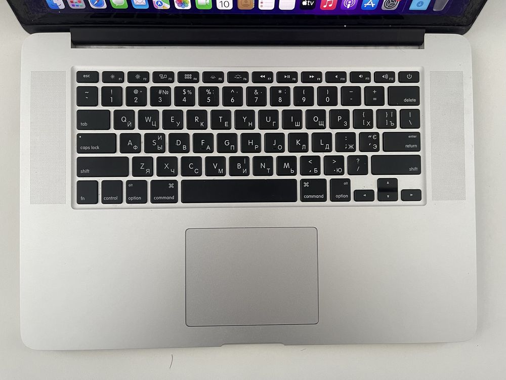 Macbook pro 15 2015 16/512gb