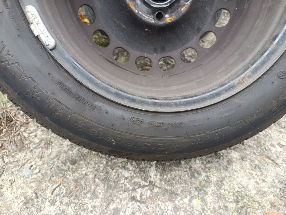 Зима Dunlop Winter Sport 5 215/60 R16 95H 2023 року, Польща 9мм та 5мм