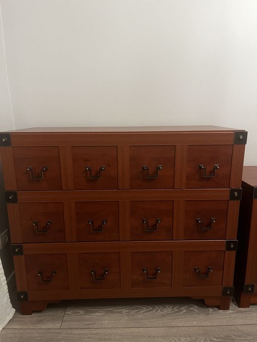 Zestaw mebli orientalnych – solidne, stan bardzo dobry