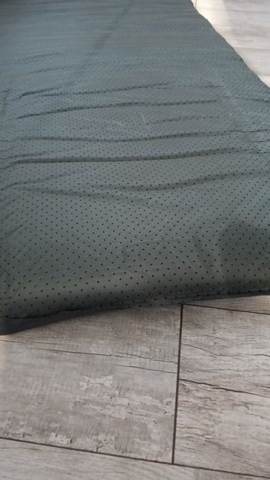 Materac samopompująca