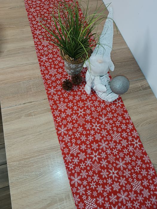 Świąteczny bieżnik dekoracyjny - 38x160 cm