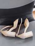 Buty damskie rozmiar 38 kolor złoty