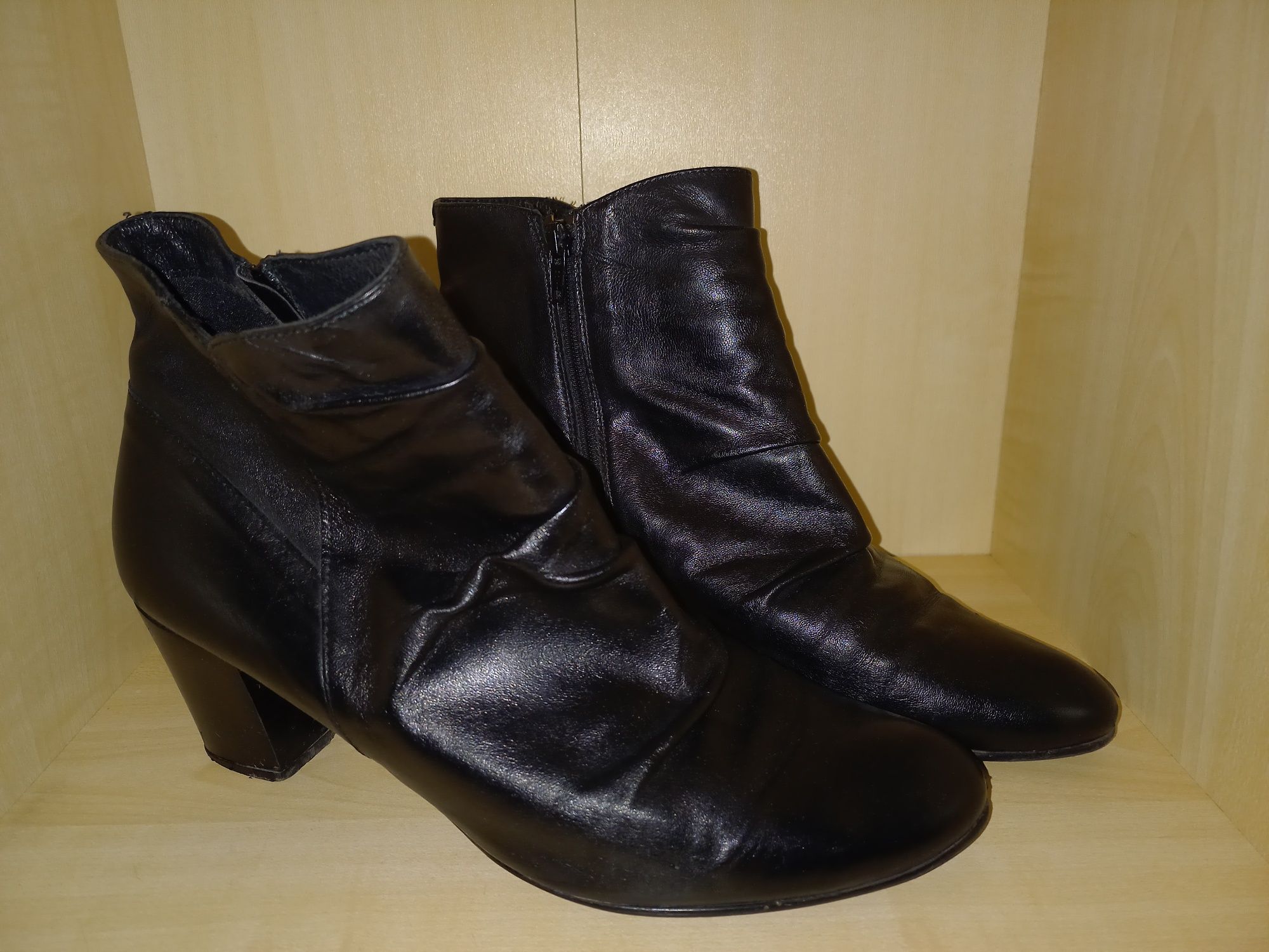 Czarne buty (botki) damskie | rozmiar 41
