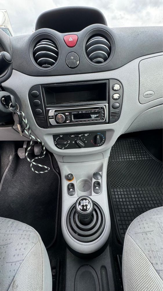 Citroen c3 1.4 hdi 2 L