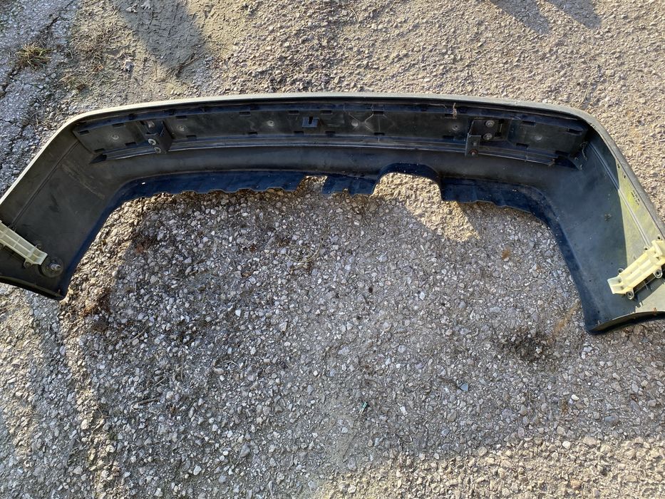 Audi 80 B3 zderzak tyl tylny