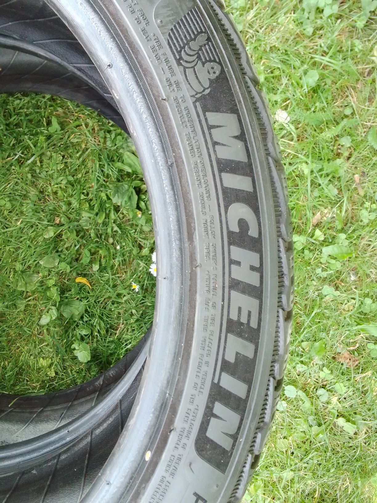 2 Opony zimowe 225/40r18 MICHELIN 2020r