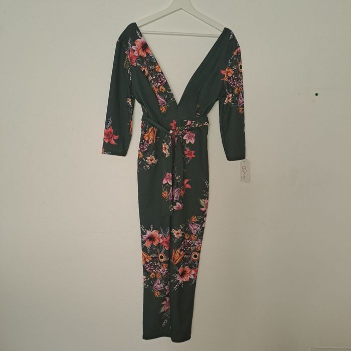 Macacão verde florido