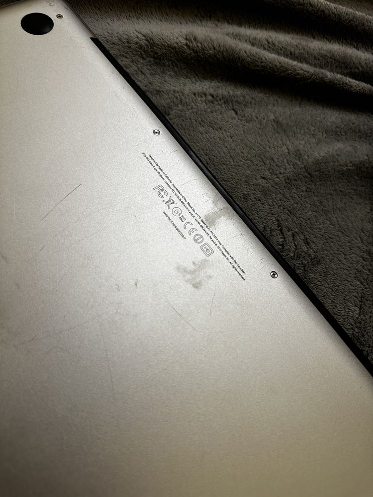 MacBook Pro 13 2011 рік