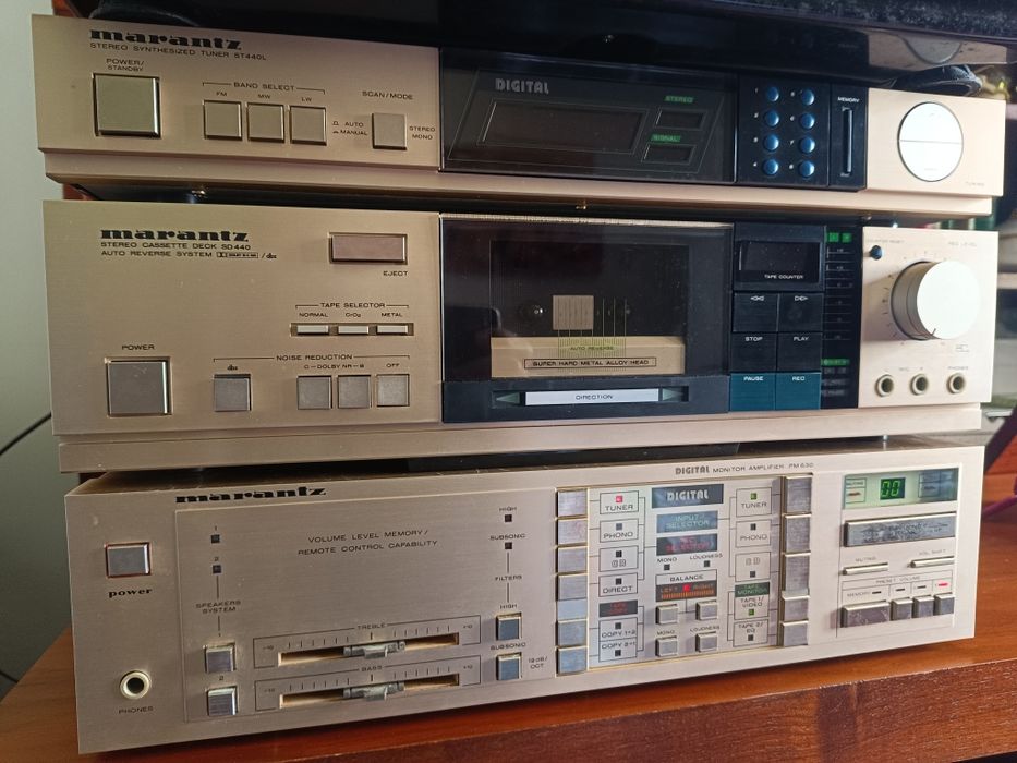 Elementos Marantz Série Dourada dos anos 80 "Precisa de Manutenção"
