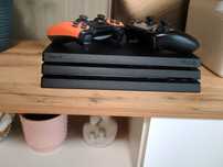 Sprzedaję PS4 pro 7216B z dyskiem 1TB