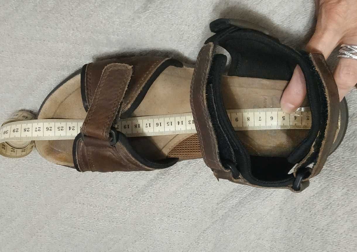 Clarks explore part сандалии, кожа р.7 (на стопу 26см) стелька 27см.