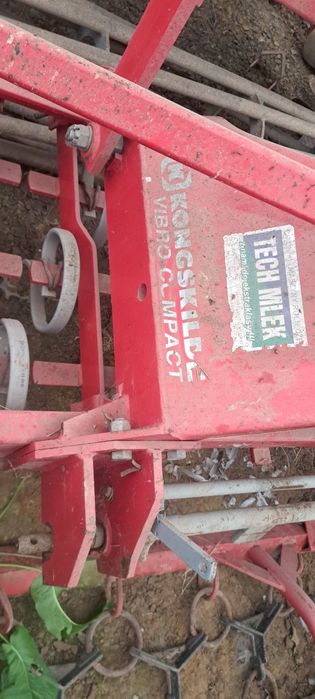 Zestaw uprawowo siewny kongskilde