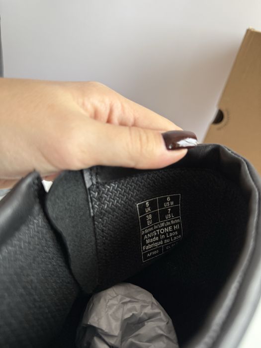 Черевики Dr Martens Anistone Hi 38p