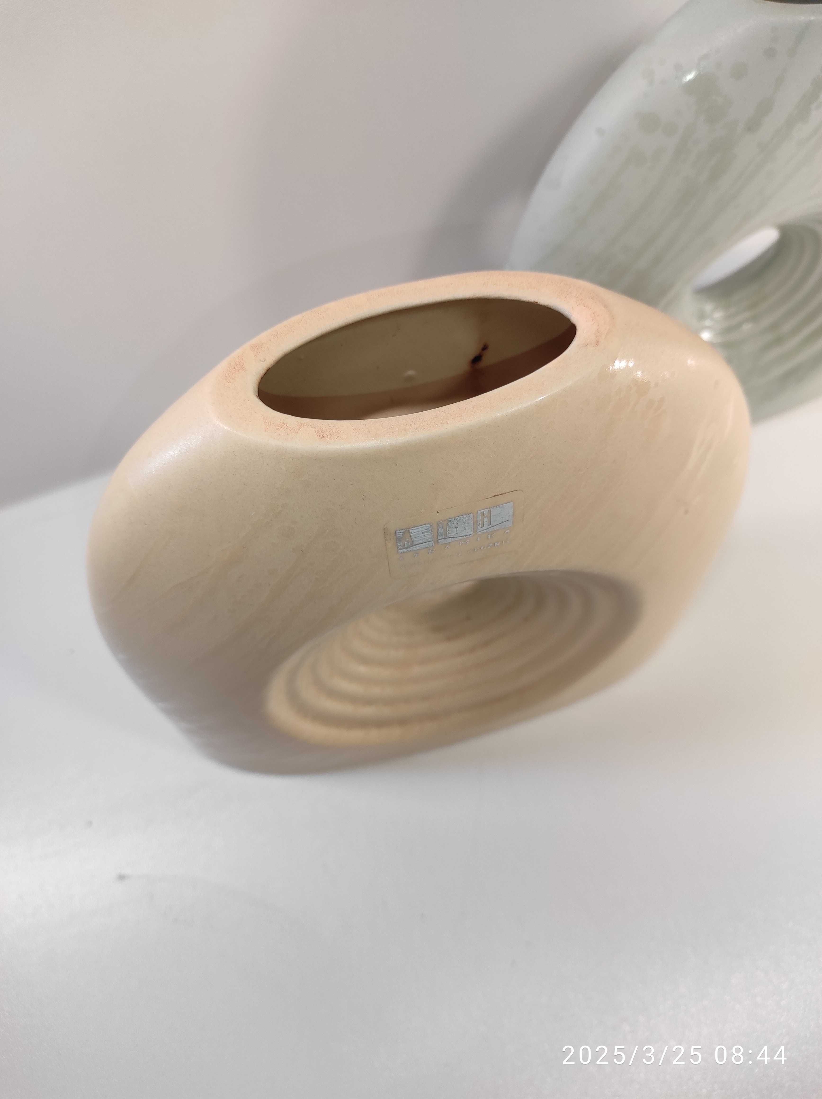 Wazon ceramiczny z dziurką ceramika wys 19cm beżowy i szary