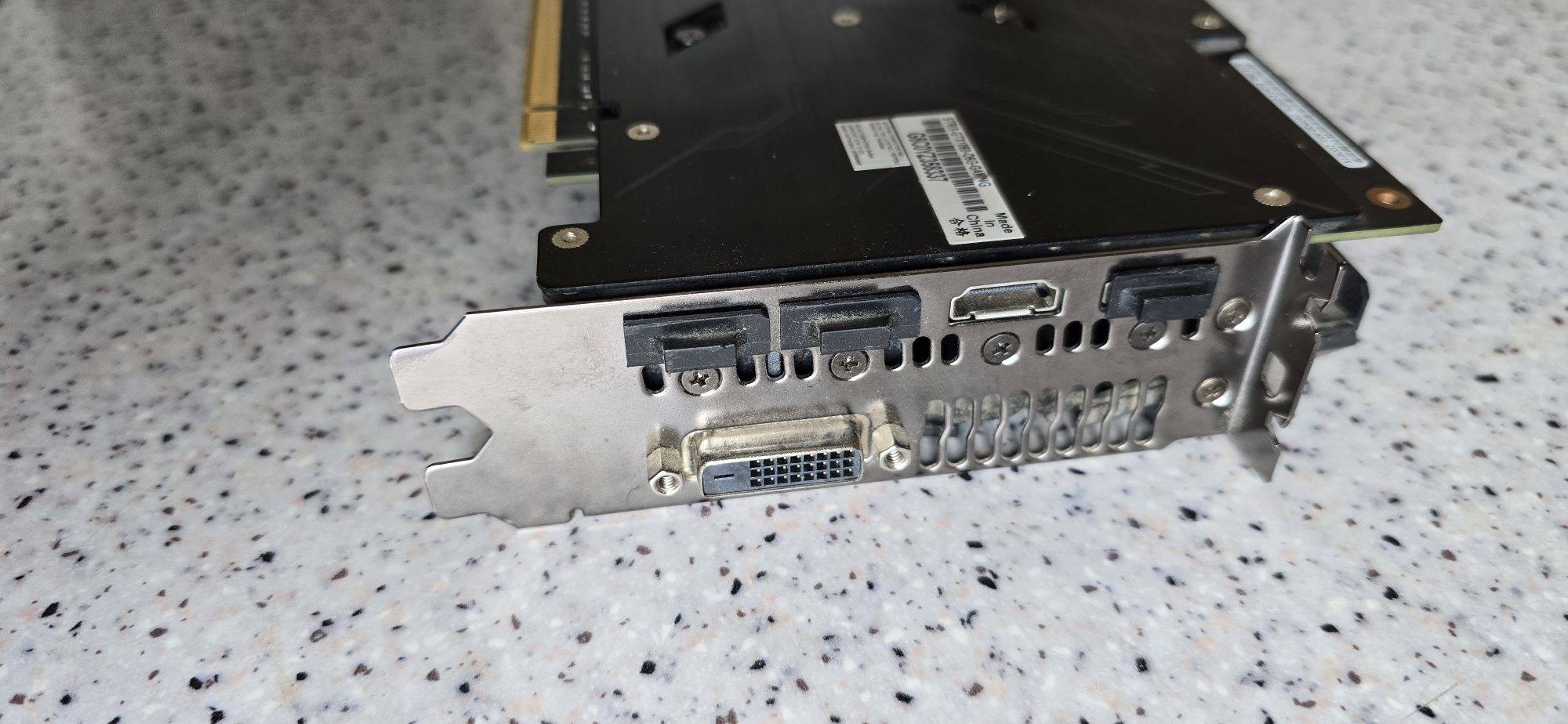 Видеокарта ASUS STRIX GTX-1060-06G-GAMING