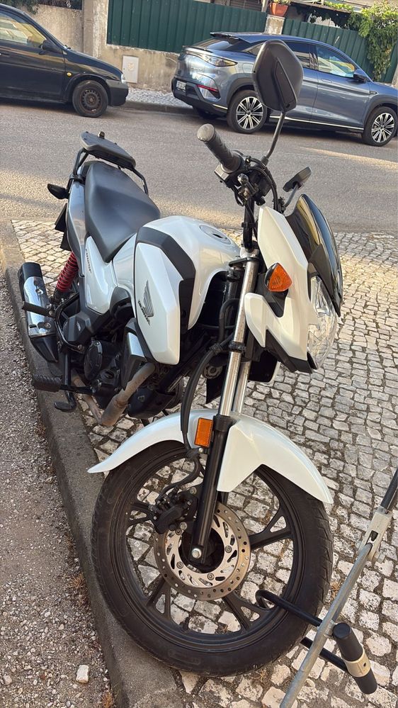 Honda CB 125 - Ano 2022