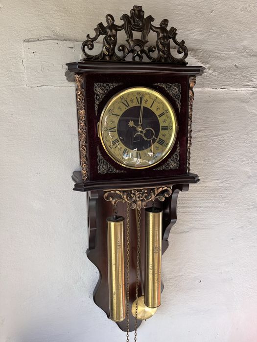 Старийинастінний голинник Німеччина tempus fugit