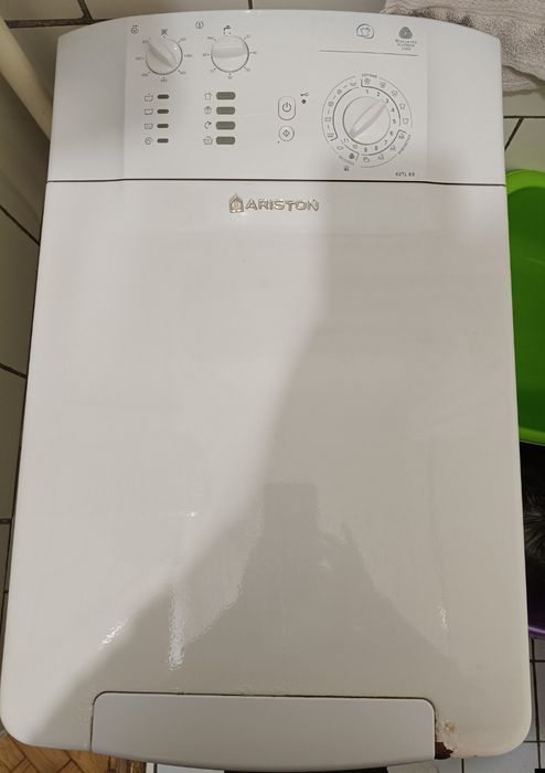 Стиральная машина Ariston AVTL 83