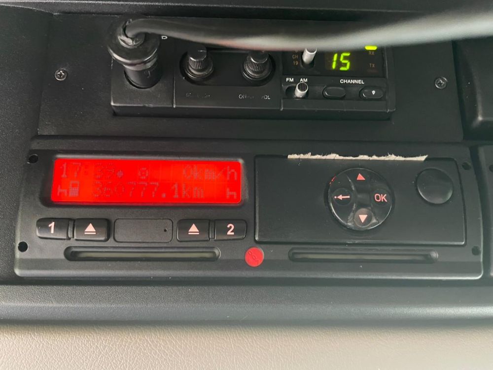 Продам тягач DAF 105