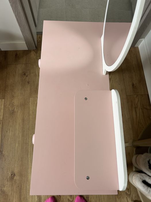 Toaletka dla dziewczynki