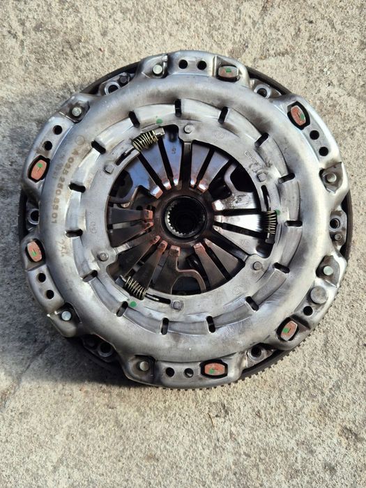 KOŁO DWUMASOWE MERCEDES VITO 639 2.2 CDI KOMPLET