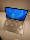 Laptop HP 17" i3 z niemiecką klawiaturą, dysk SSD 512GB