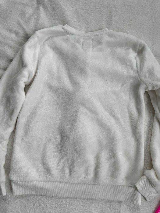 Свитер белый пушистый George на девочку