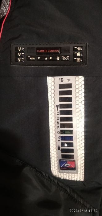 Продаються куртка аляска чоловіча