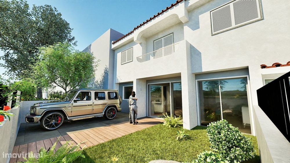 Moradia (Possibilidade) em Estômbar