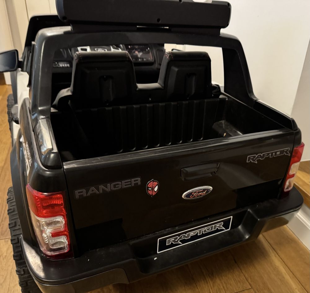 POLICJA duży pojazd na akumulator FORD RANGER