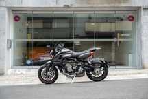 MV Agusta Rivale 800