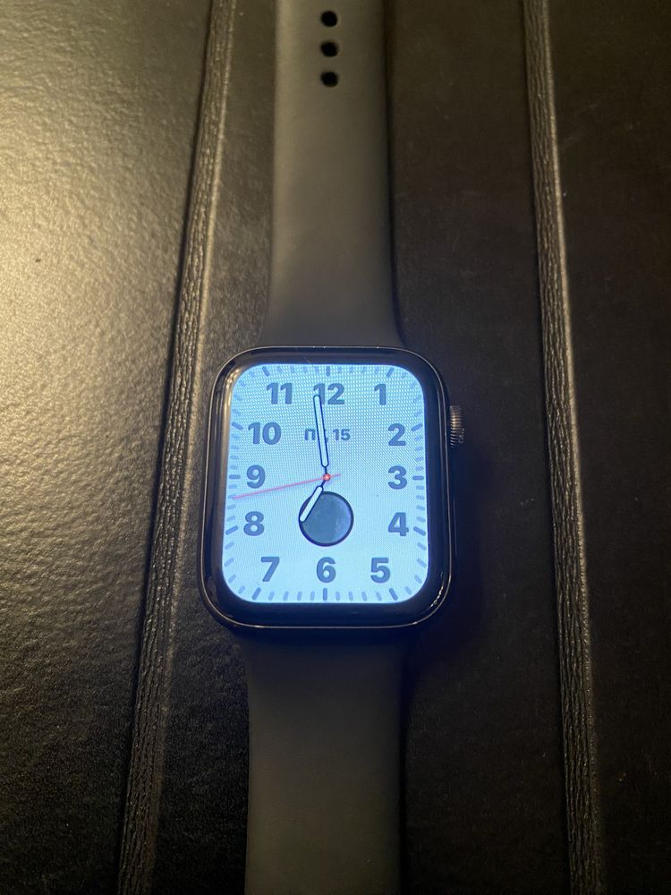 Apple watch5 44мл