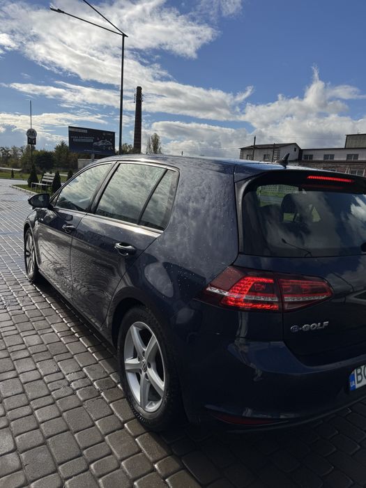 Volkswagen e-Golf 7 2015 ElectroCar Електро