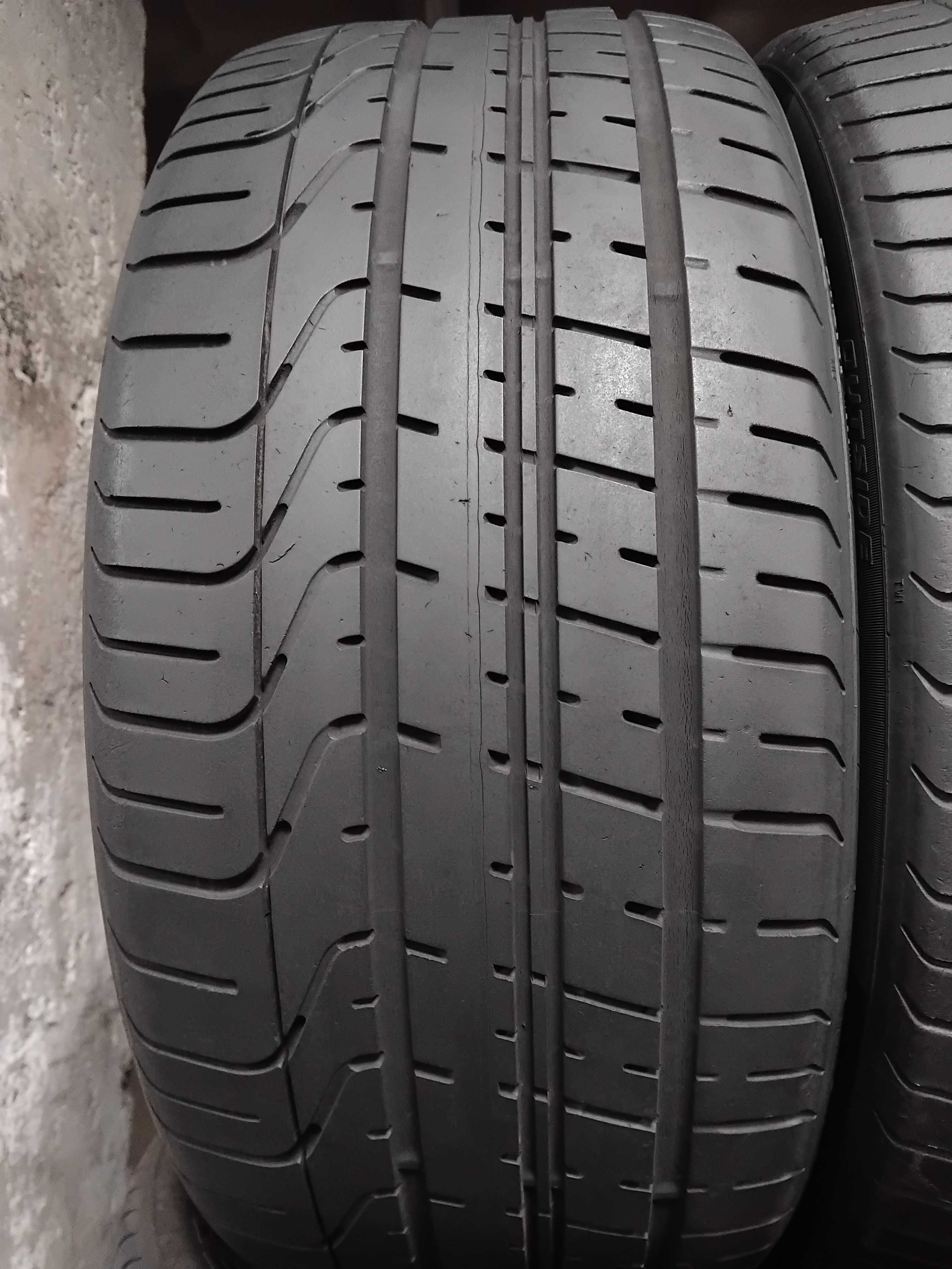 Шини бу 255/45 R19 Pirelli P Zero Комплект Літо