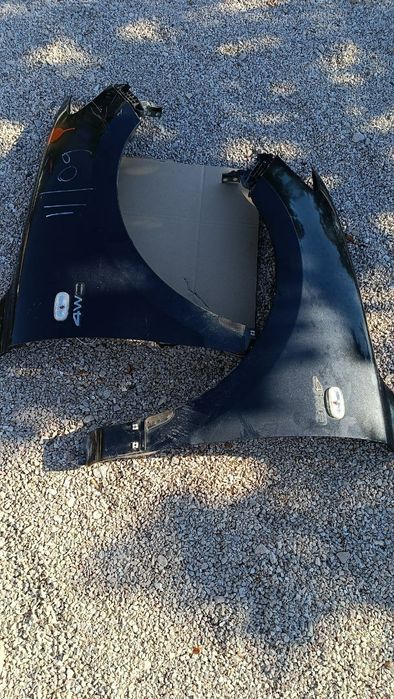 Крило переднє ліве та праве до Hyundai Santa Fe 2