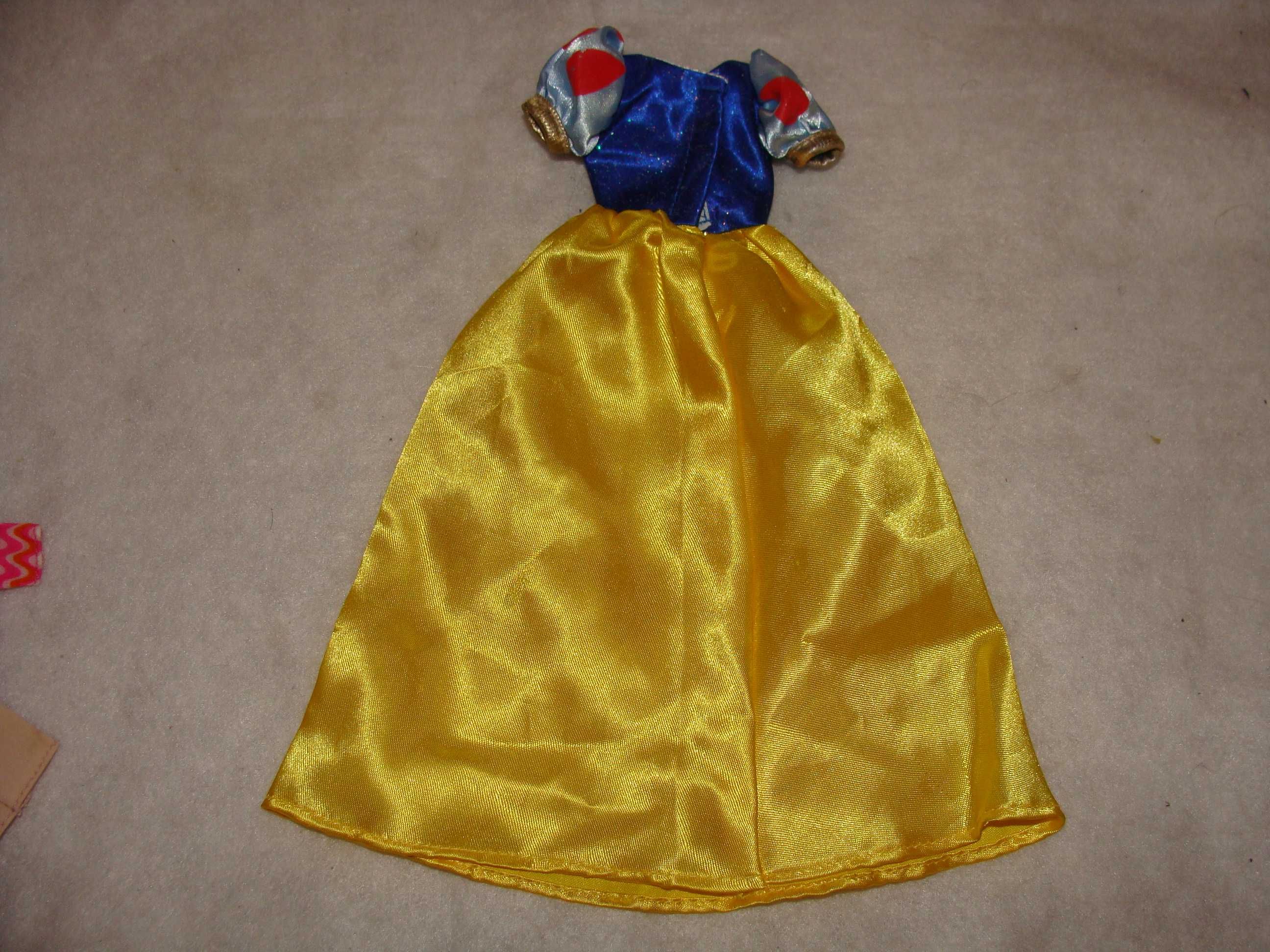 Vestido Boneca Branca de Neve