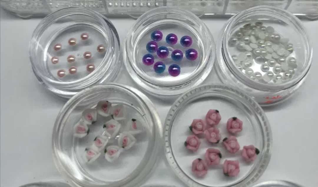 Perełki, pół perełki do makijażu zdobień paznokci dekoracji