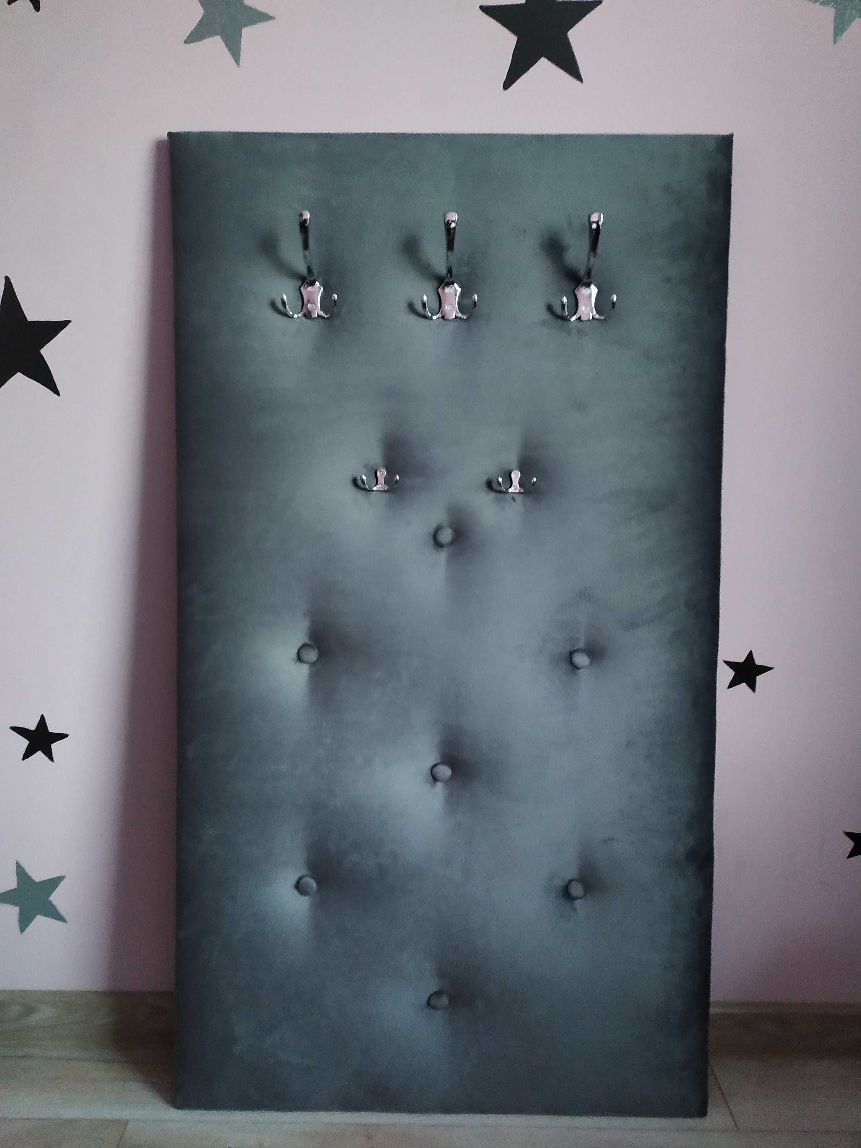 Panel ścienny tapicerowany wieszak ubraniowy