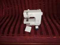 MIni Maszyna do szycia Tesco Mini Sewing