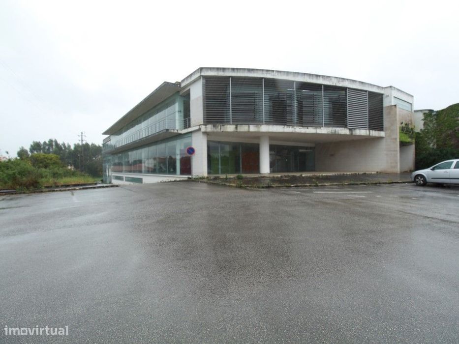 Edificio Comercial