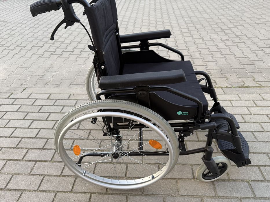 Wózek inwaldzki aaluminiowy RF 3
