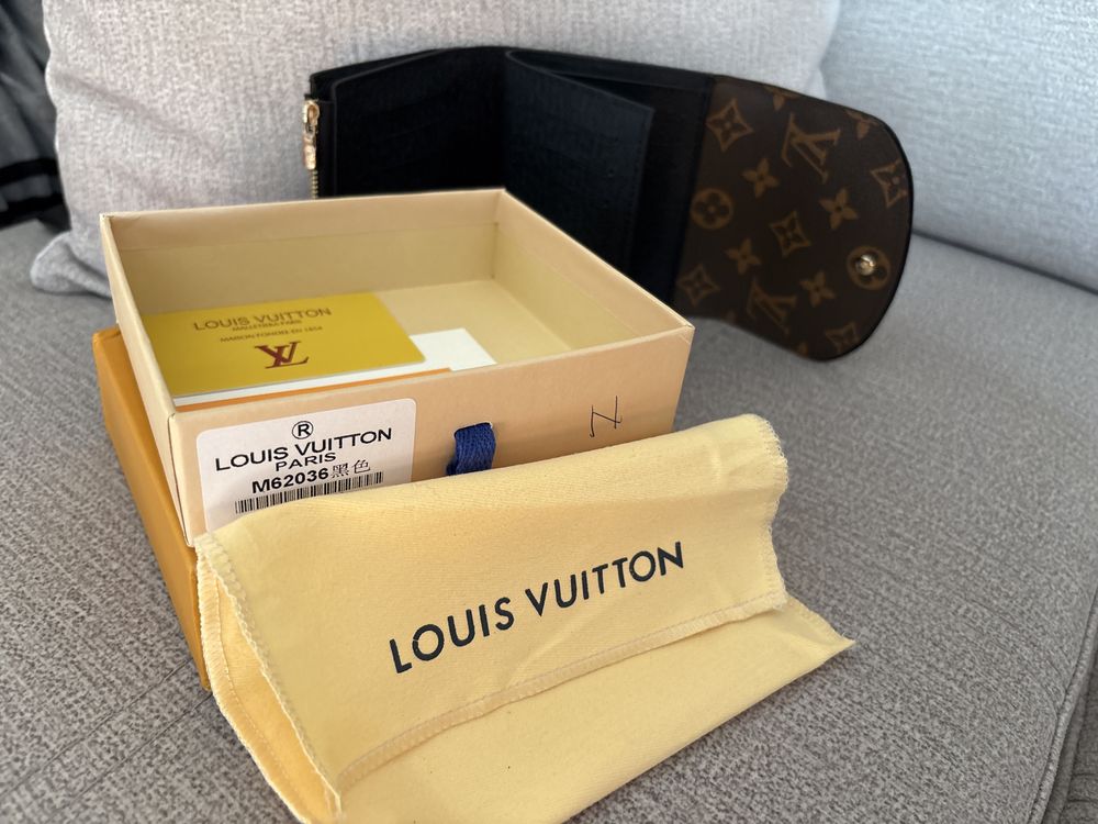 Carteira Louis Vuitton