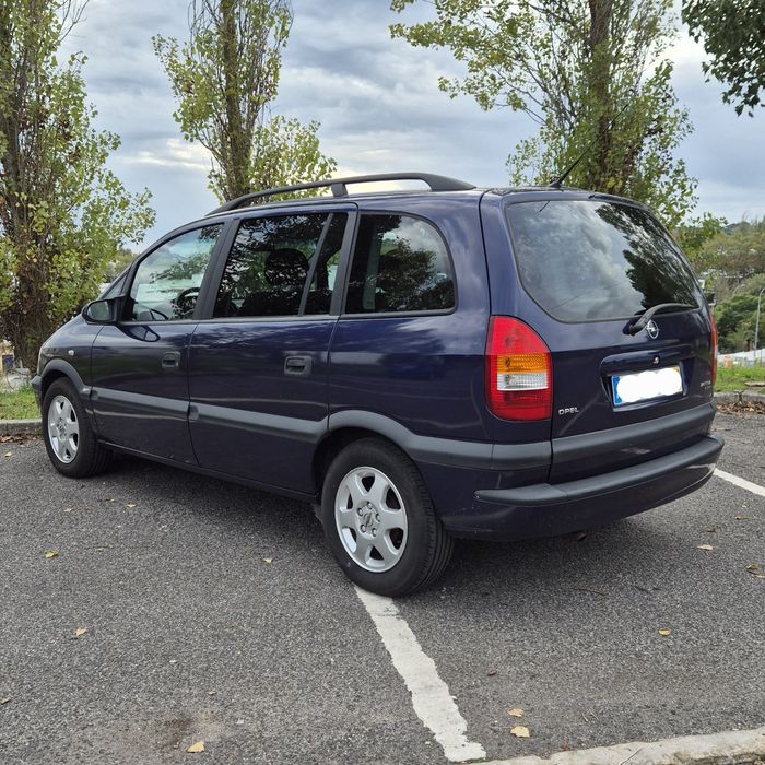 Opel Zafira 1.6i 16v 7 lugares