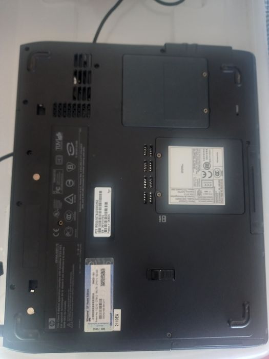 PC marca COMPAQ 2002