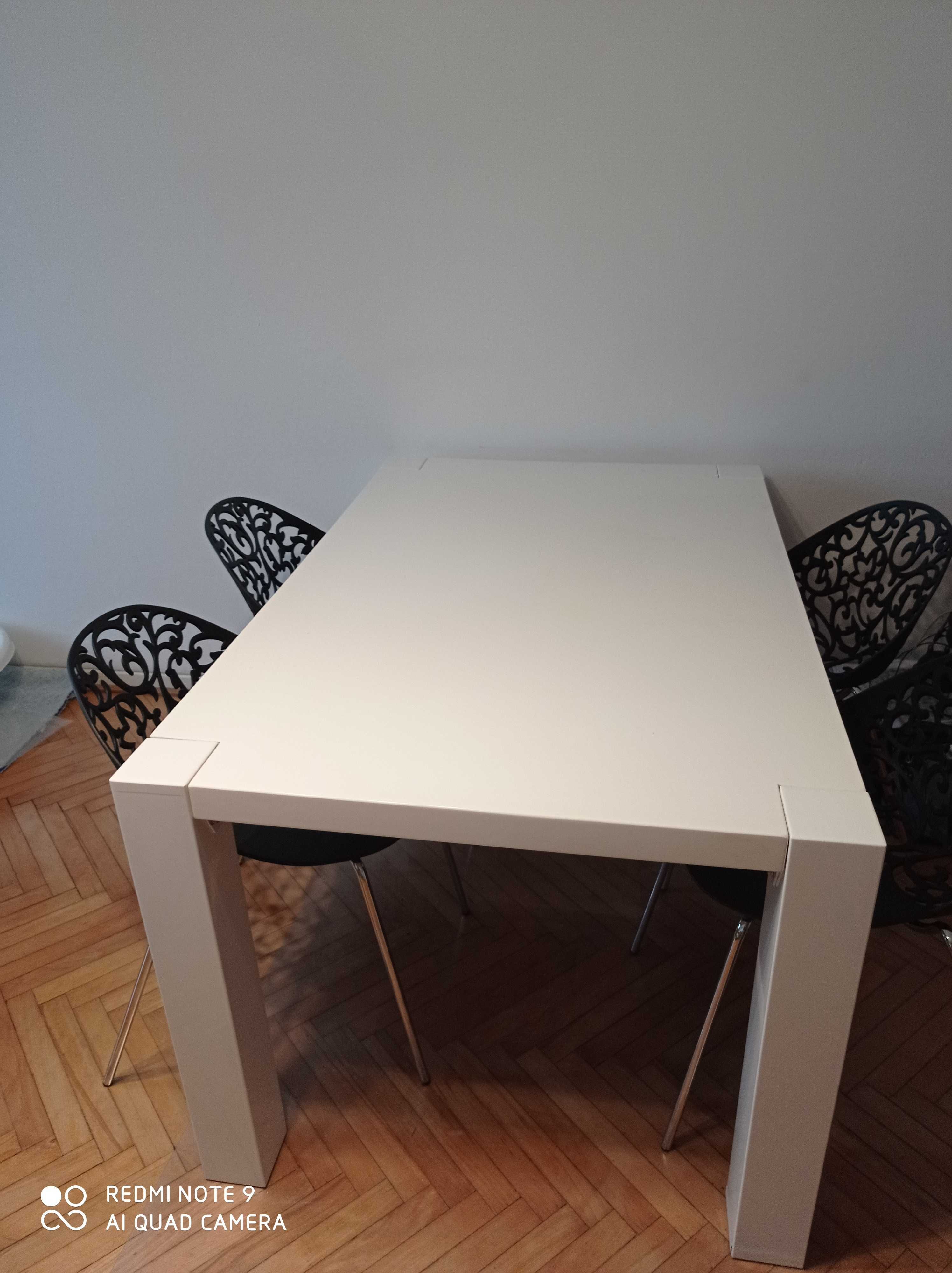 Stół - biały połysk - w stylu IKEA