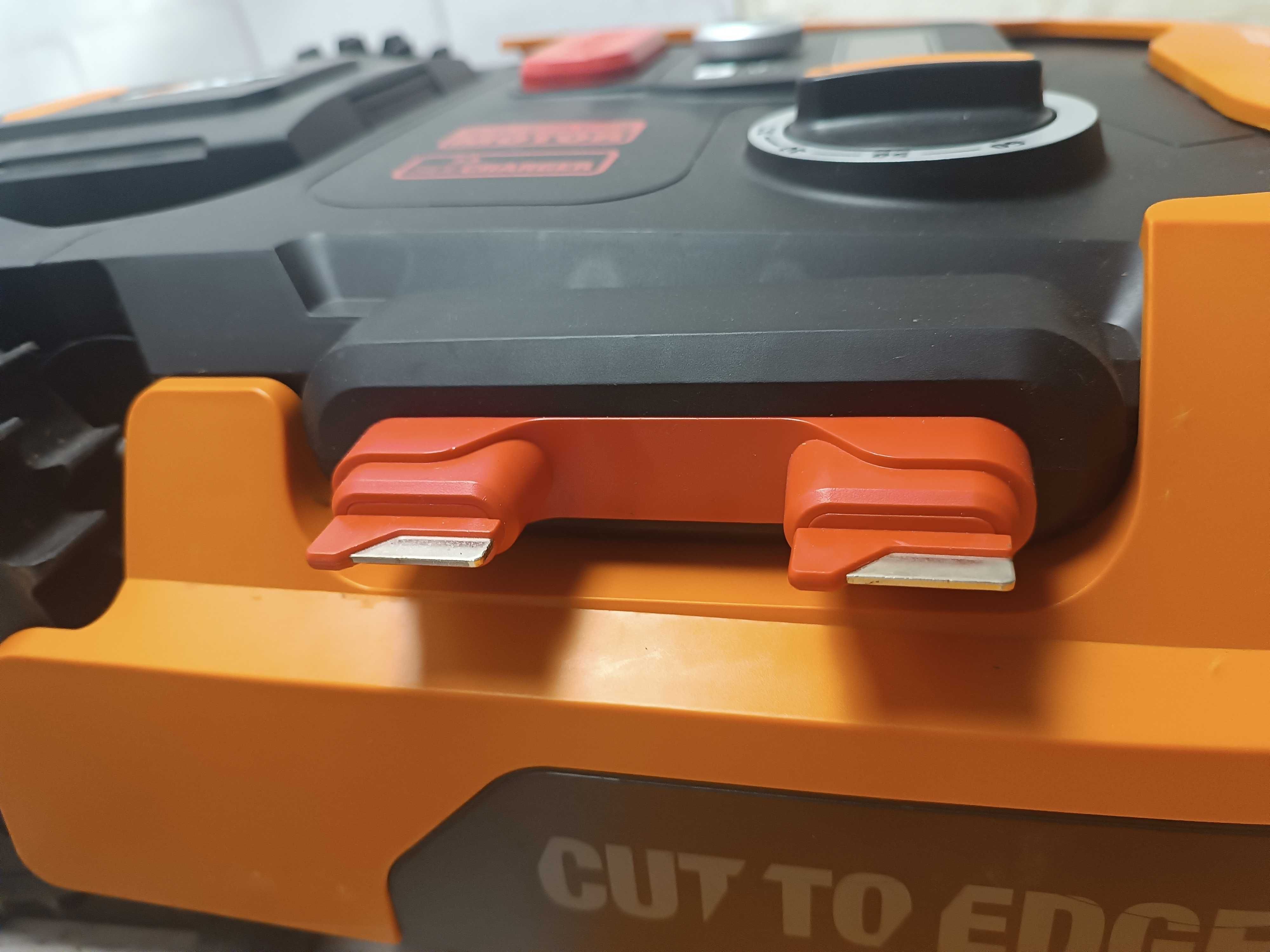 WORX Landroid M700 PLUS WR167E Газонокосарка-робот 500 м\кв