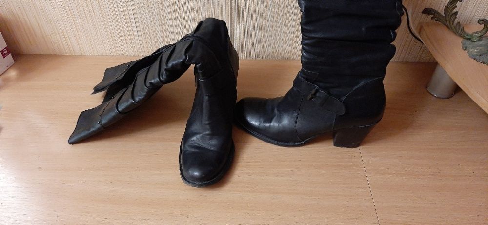 Продам женские кожаные сапоги демисезонные
