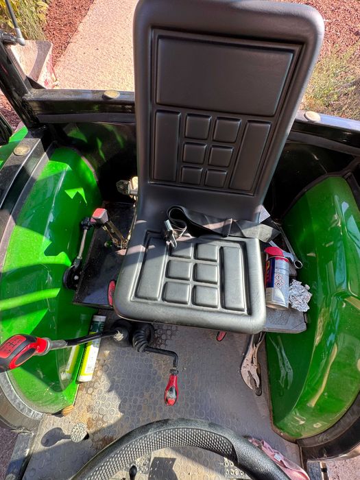 Tractor agricola 70 CV - 16 hr 2024